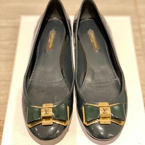LV Gold Hardware Blue and Black Ballerina Flats